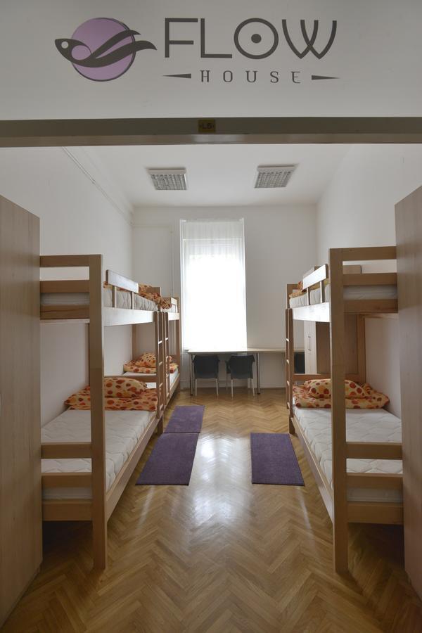 Hostel Flow House Centar Novi Sad Luaran gambar